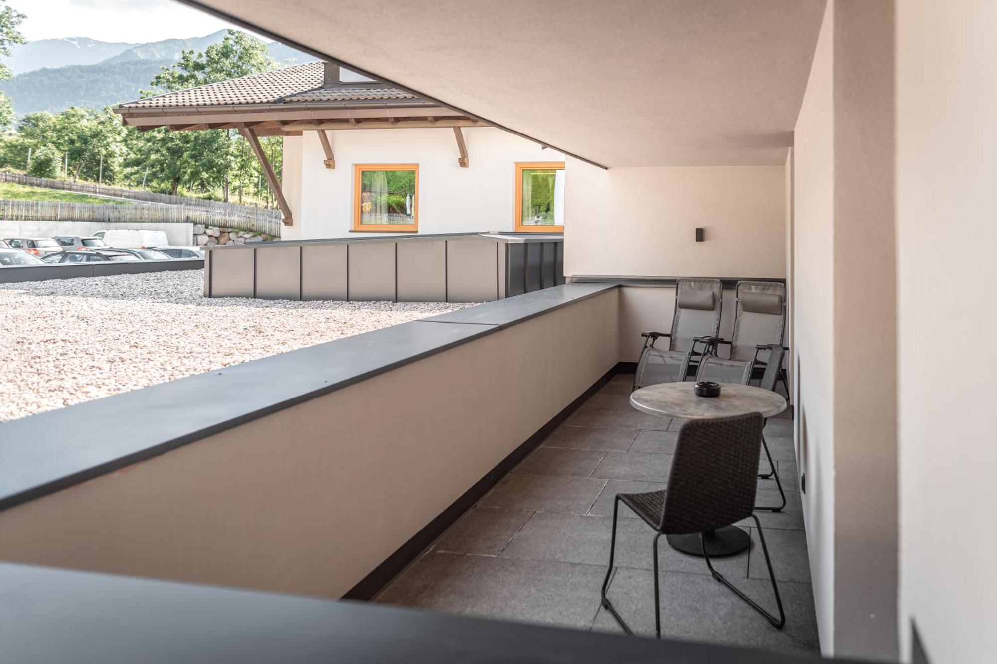 Maraias - Luxury Suites & Apartments Burgusio Exterior photo